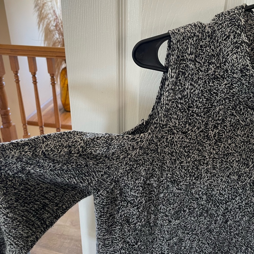 New York & Co Cold Shoulder Sweater